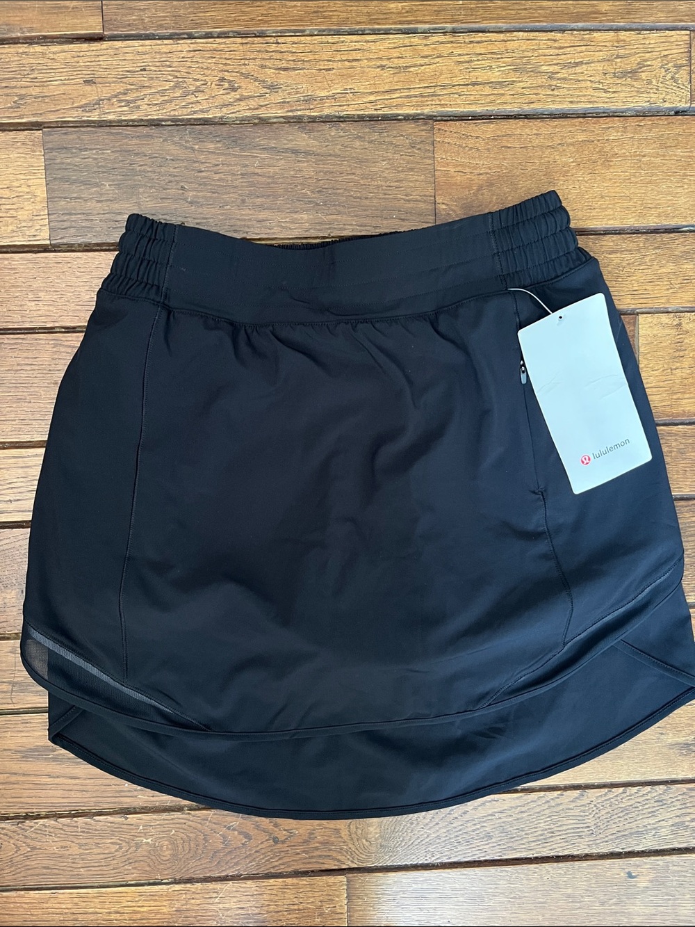 Lululemon Black Hotty Hot HR Athletic Skirt Skort Size 4 LONG NWT